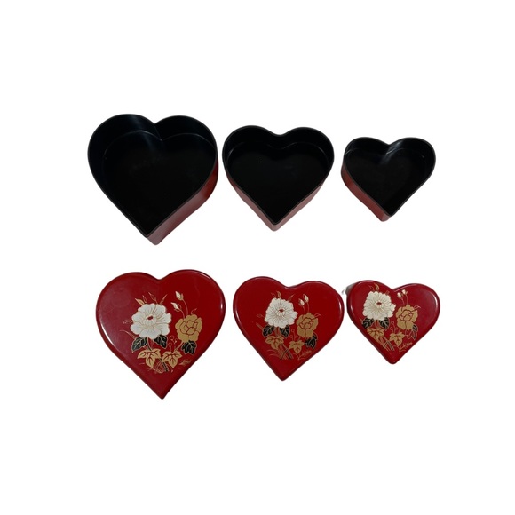 Vintage Heart Shaped Nesting Box Set Red Floral Midcentury 3 Boxes Mid Century - Picture 6 of 8
